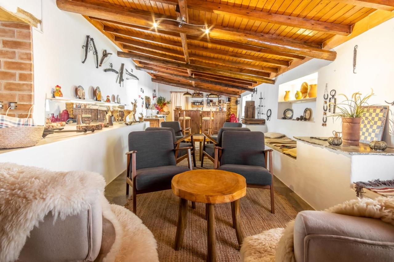 Horta Da Coutada Hotel Монсарас Екстериор снимка