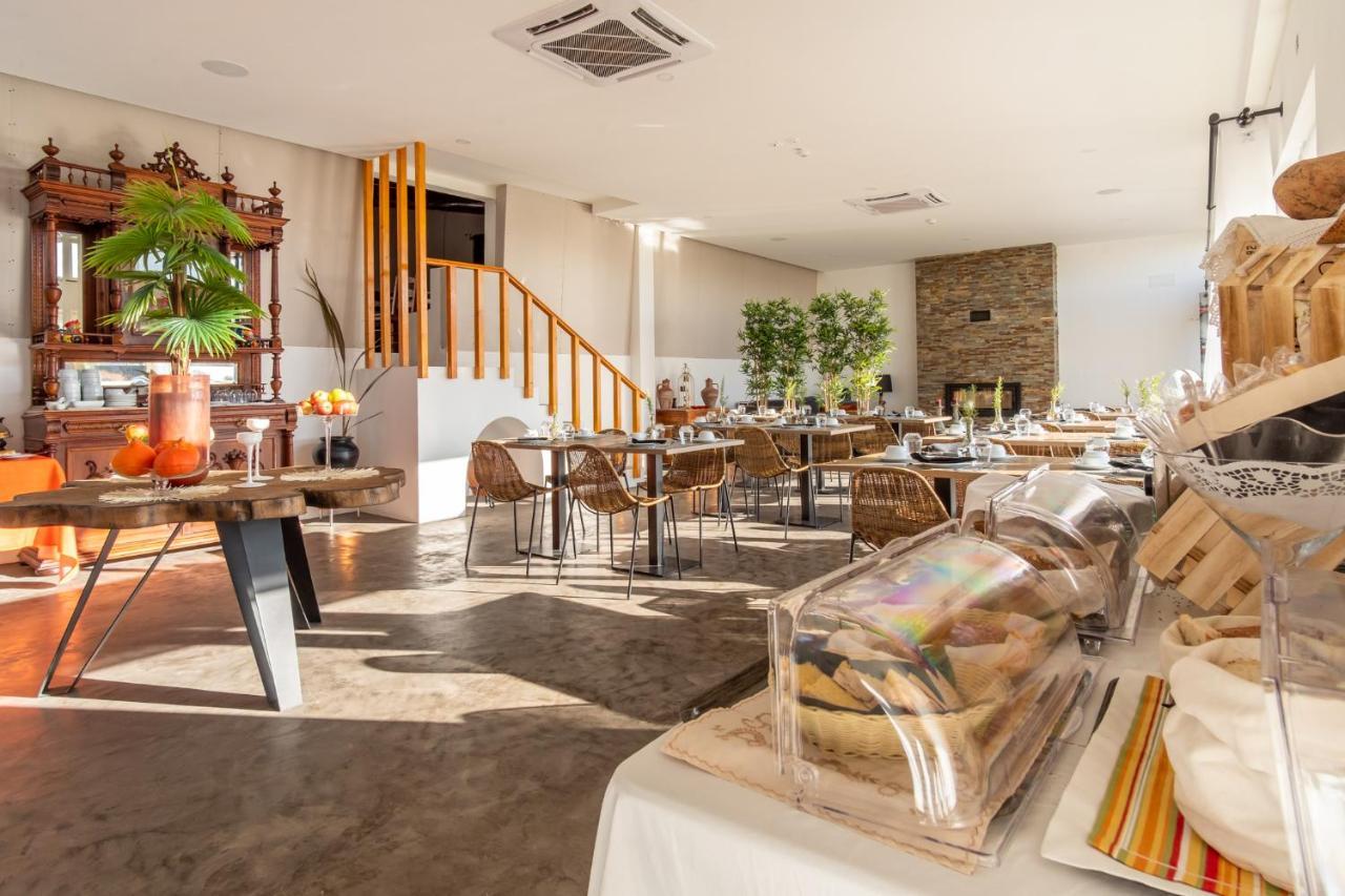 Horta Da Coutada Hotel Монсарас Екстериор снимка